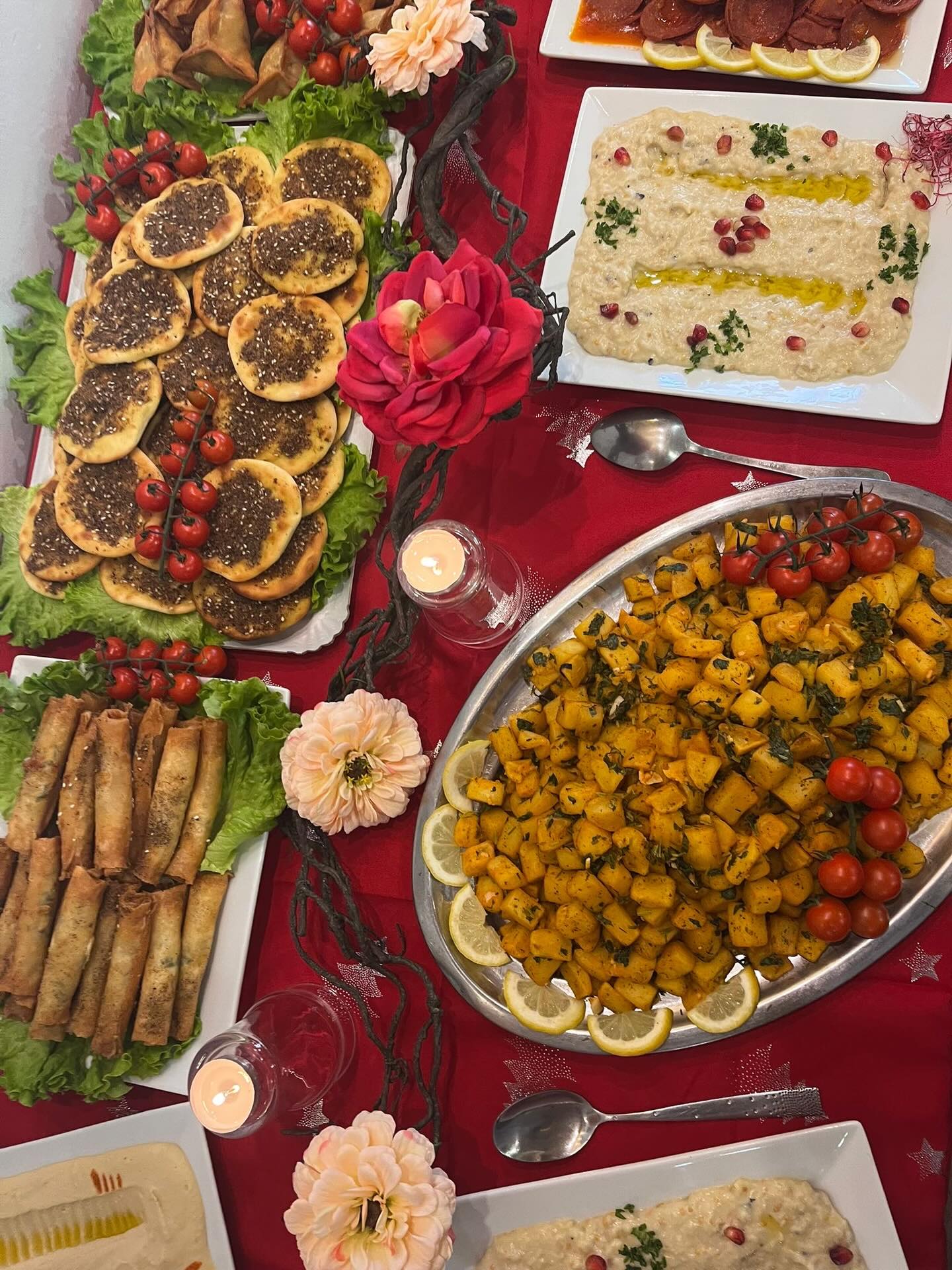 La masterclass du jour 😋
Qualité, quantité et beaucoup d’amour = Buffet réussi 🔥
On s’occupe de ton prochain traiteur ? Ça se passe en message privé ou par téléphone 📲
#traiteurbordeaux #traiteurlibanais #buffetlibanais