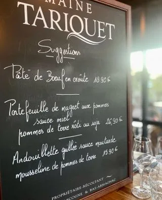 Quelques petites suggestions en plus de notre carte 🤩💃🏻👌🏼

#bordeauxmaville #foodporn #foodstagram #winelover #winelovers #meatlover #healthylifestyle #merignac #foodies #beerlovers #winecountry #cooking #bordeauxwine #bordeauxfood #burgerlover