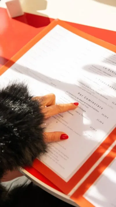 Nous croyons fermement qu'un moment chez mammamia_saleya peut tout arranger 🍕🍽 Sans réservation
🕞 Service en continu de 8h à 21h, 7/7j
📍 3 place Charles Félix, 06300 Nice
mammamia dipiu babbomio villadeste screstaurants restaurant nice frenchriviera lunch dinner visitfrenchriviera cotedazur foodlover vieuxnice courssaleya italia vino spritz pizza